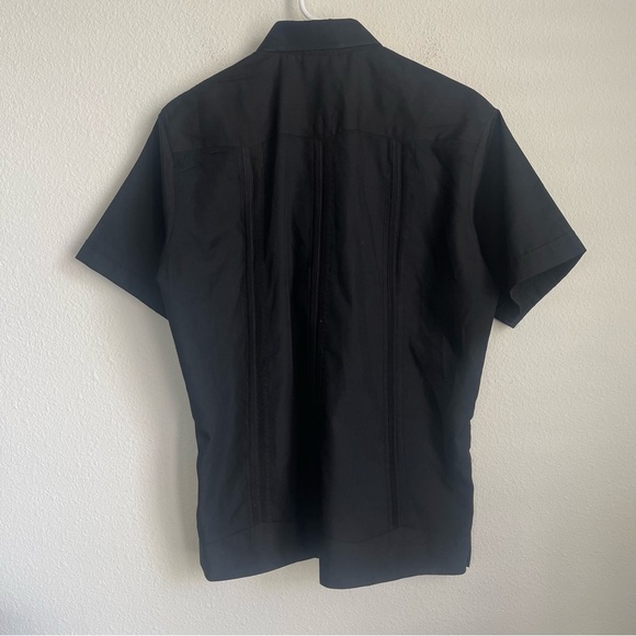 El Interior 4 Pocket Short Sleeve Hawaiian Button Down Shirt - Picture 6 of 6